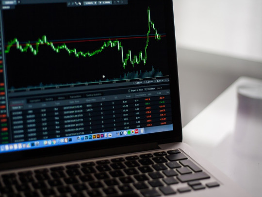 Stock Market Update: S&P 500 and Nasdaq Hit Fresh Highs as Nvidia, Moderna, and Coinbase Lead the Charge